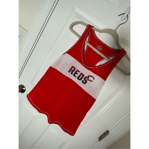 Cincinnati Reds women’s medium Tank top - Picture 1 of 6